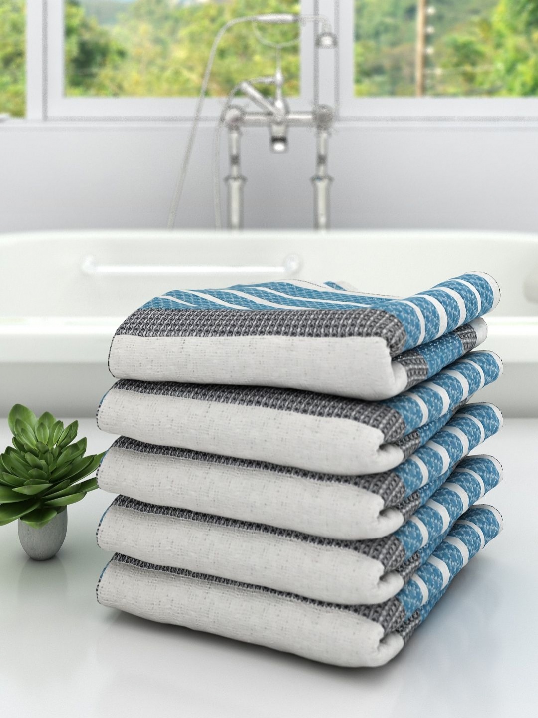 

Aura White & Blue 5 Pieces Striped Pure Cotton 210 GSM Bath Towels
