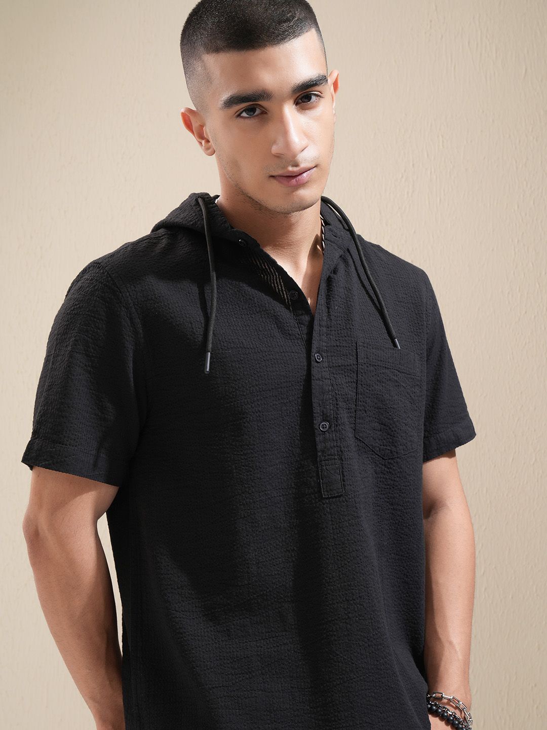 

Highlander Men Textured Striped Relaxed Fit Hooded Shirt, Black