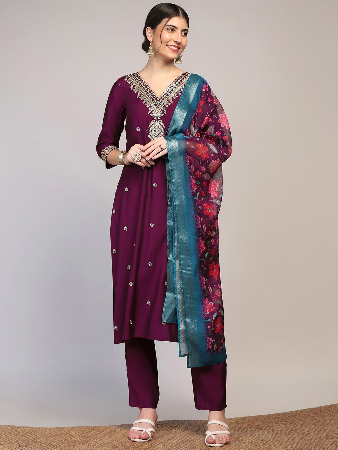 

BAESD Floral Embroidered Straight Kurta With Trouser & Dupatta, Purple