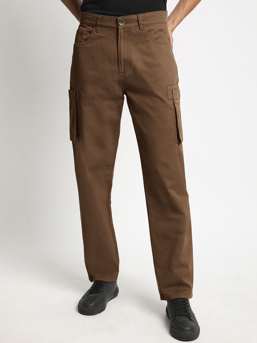 

The Roadster Lifestyle Co Pure Cotton Mid-Rise Straight-Fit Cargo Trousers, Brown