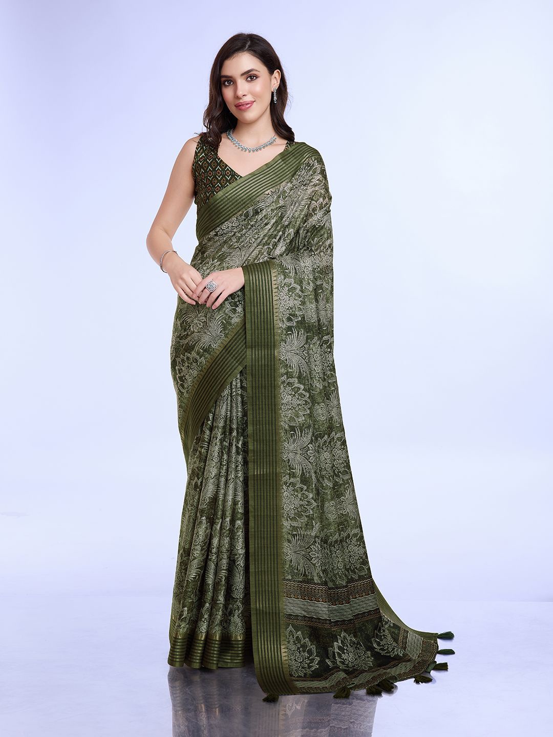 

all about you Ethnic Motif Printed Striped Border Saree, Green