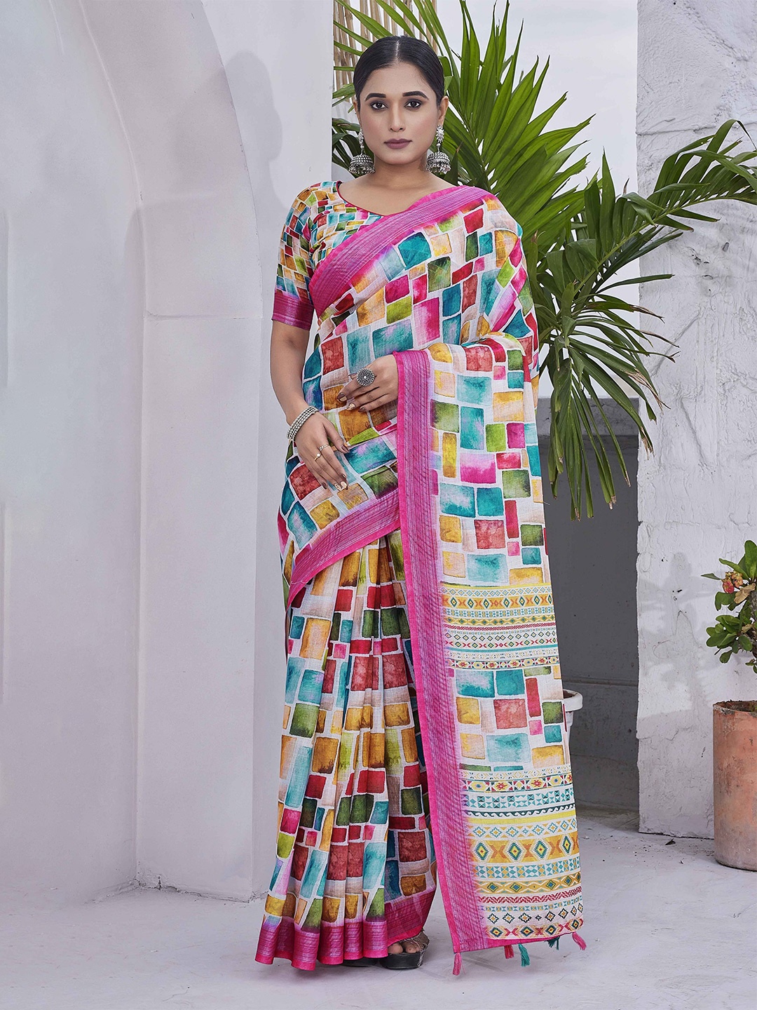

Krimmple Checked Linen Blend Saree, Blue