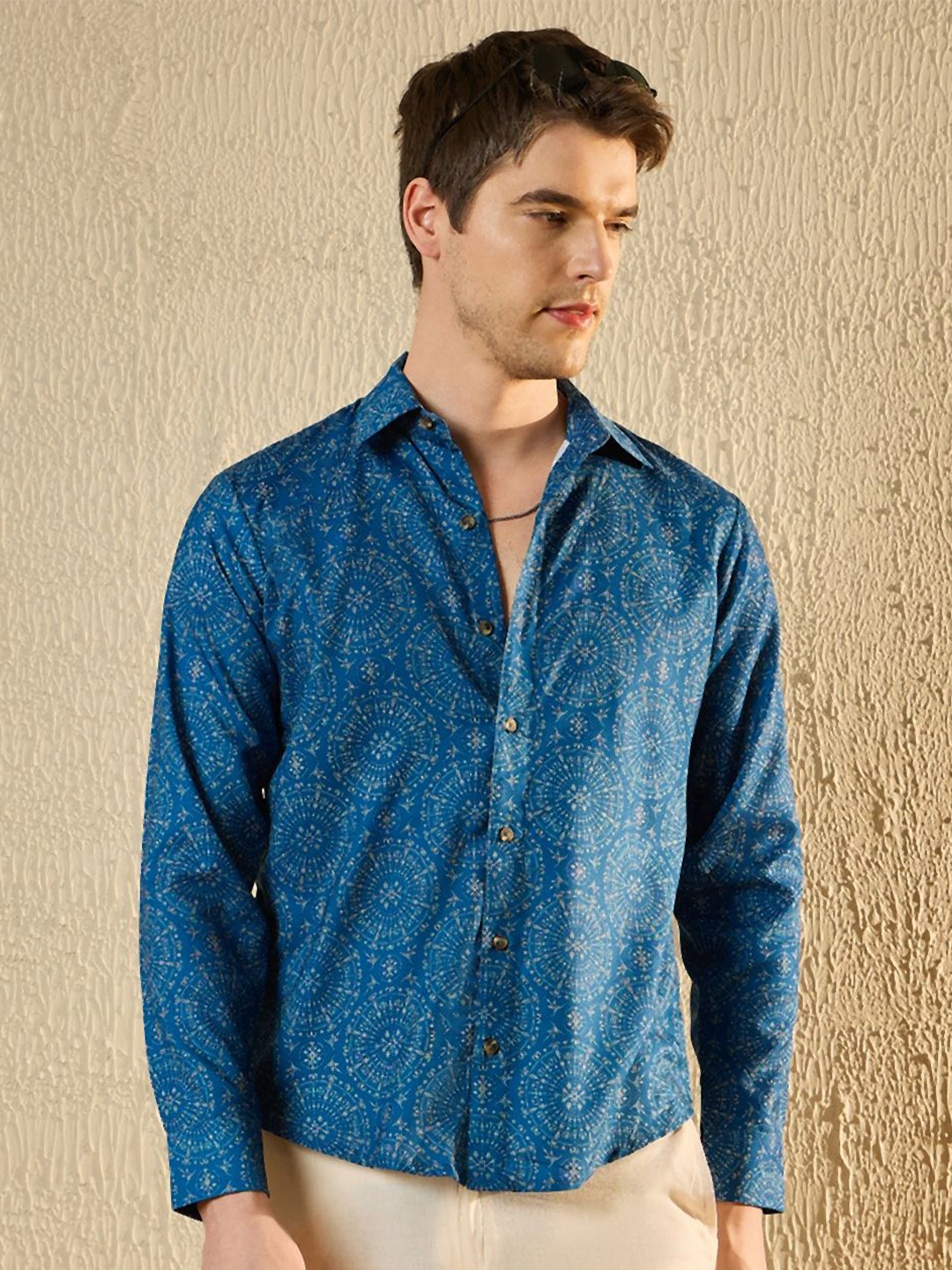 

Modeve Men Opaque Printed Casual Shirt, Blue