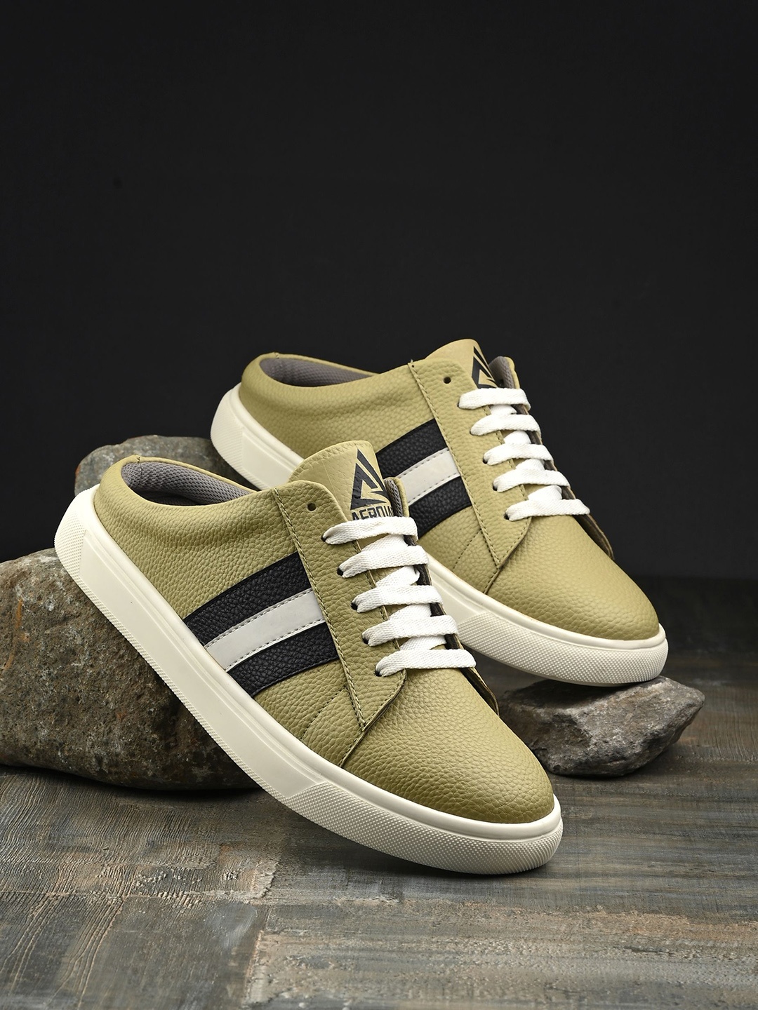 

AfroJack Men Striped Synthetic Leather Mule Sneakers, Green