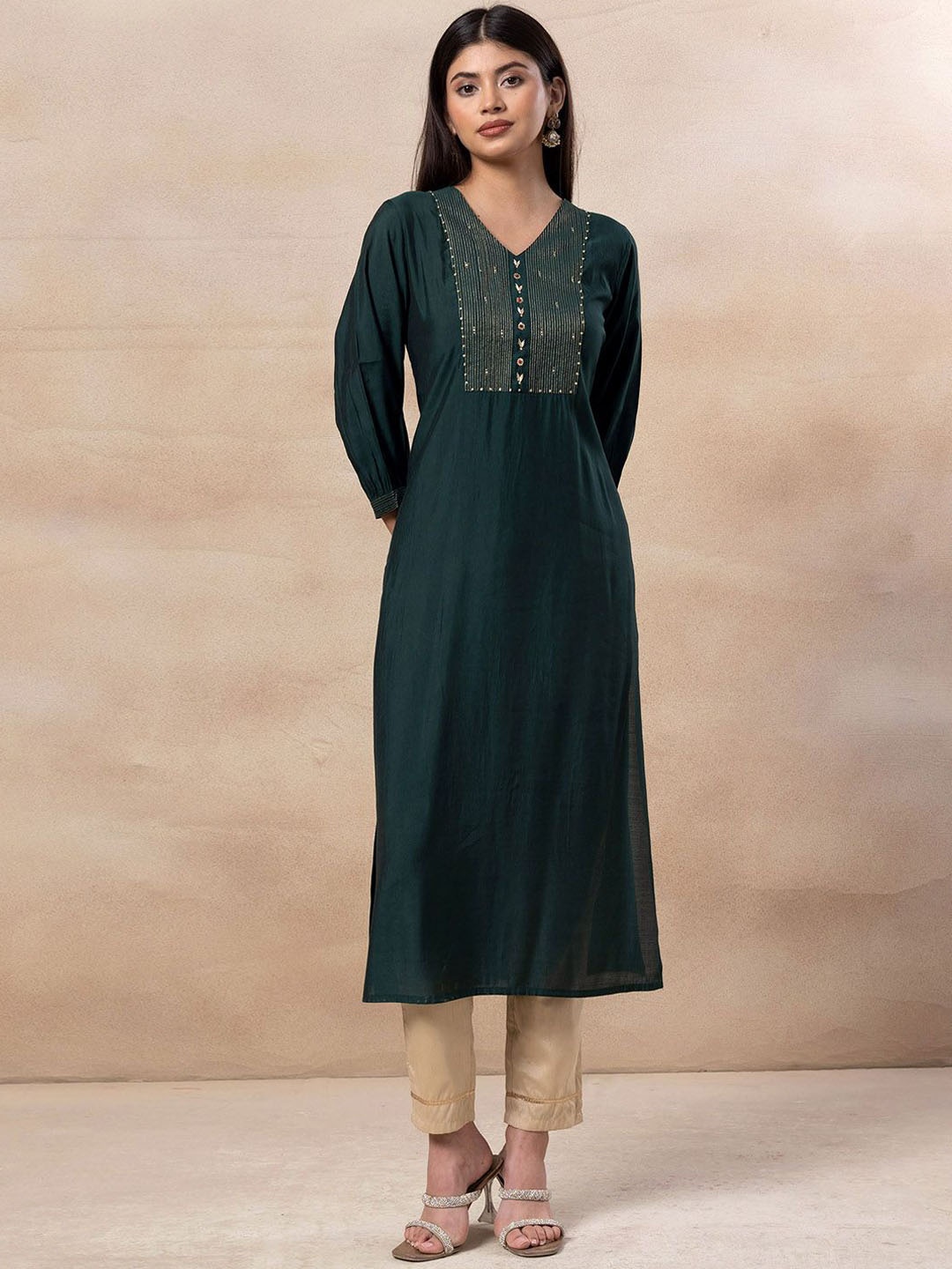 

INDYA Zari Embroidered Straight Chanderi Kurta, Green