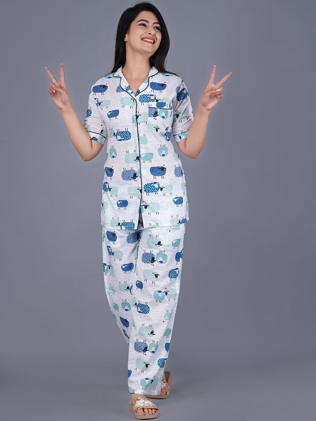 

ao services Conversational Printed Lapel Collar Pure Cotton Shirt & Trousers, White