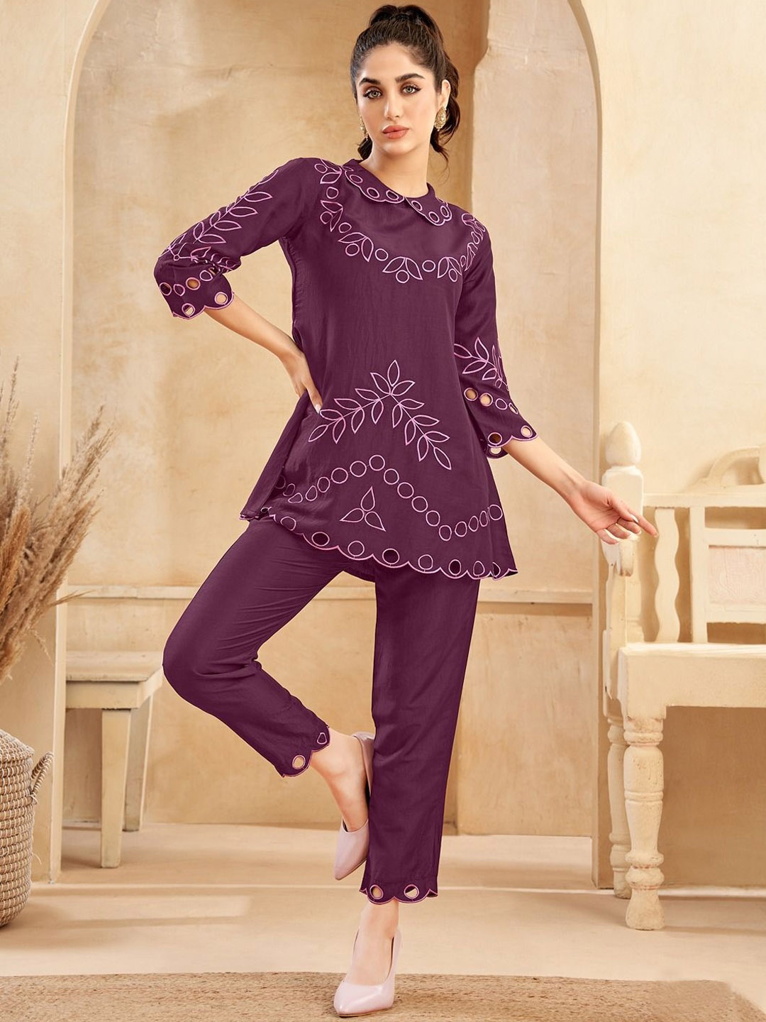 

FABMORA Floral Embroidered Peter Pan Collar Tunic With Trousers, Magenta