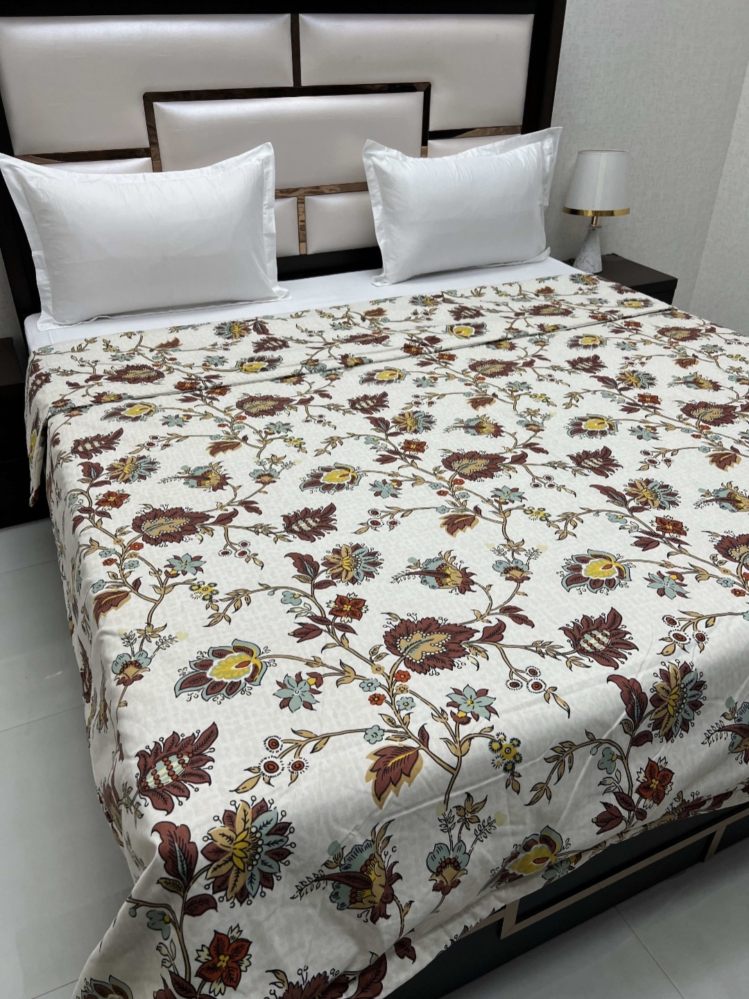 

Pure Decor King Size Comforter Blanket for Double Bed 2.23 m x 2.36 m, White