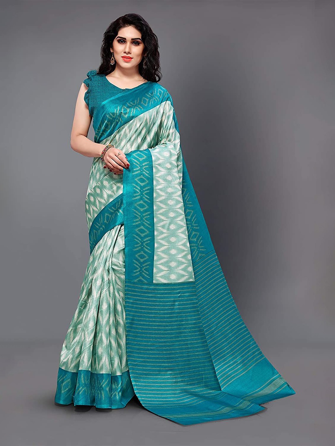 

VIRICA Printed Saree With Blouse Piece, Teal