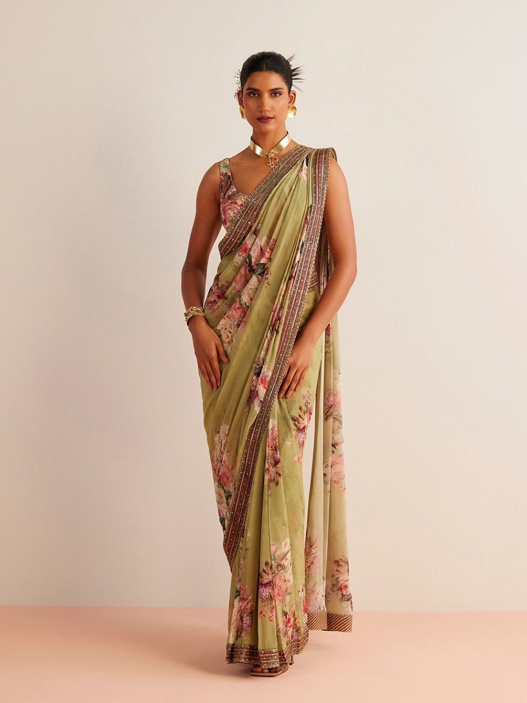 

Kalista Floral Embroidered Pure Georgette Saree, Green