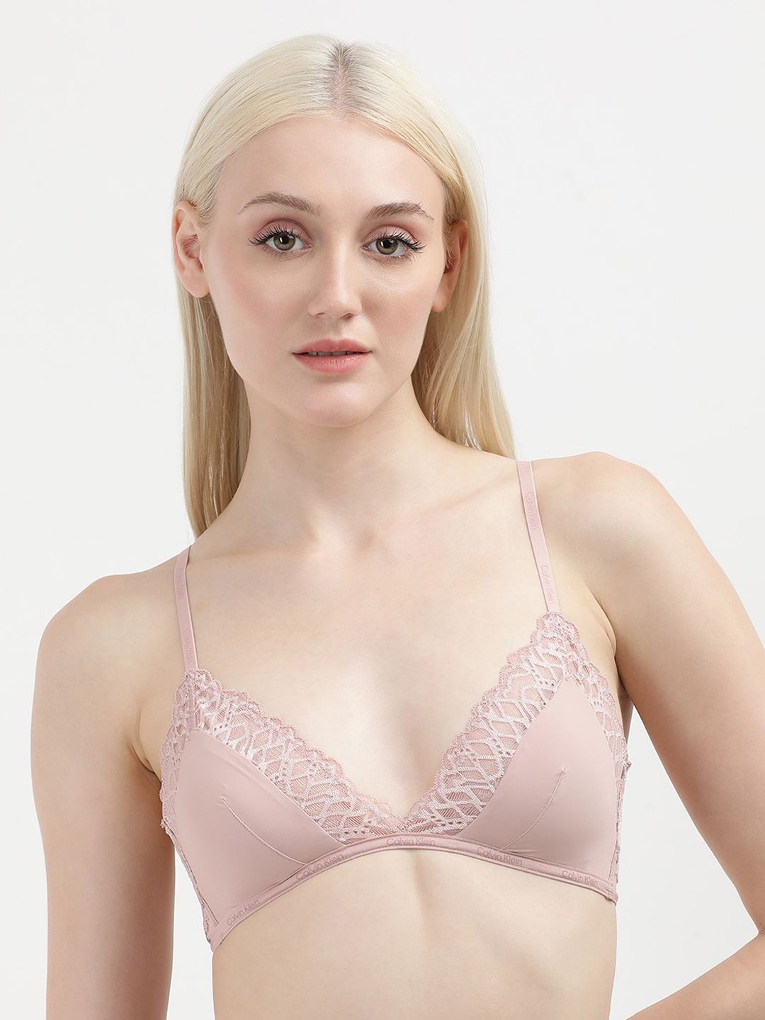 

Calvin Klein Women Underwear Full Coverage Underwired Lightly Padded Bra, Pink