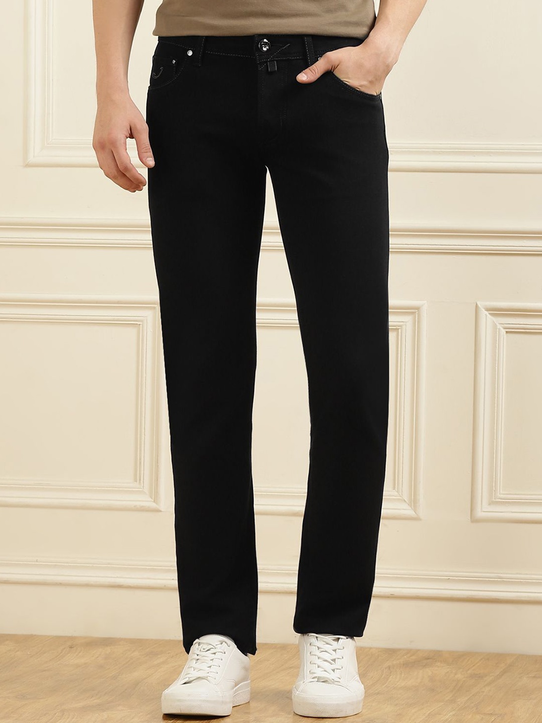 

Jacob Cohen Men Mid-Rise Straight Fit Jeans, Black