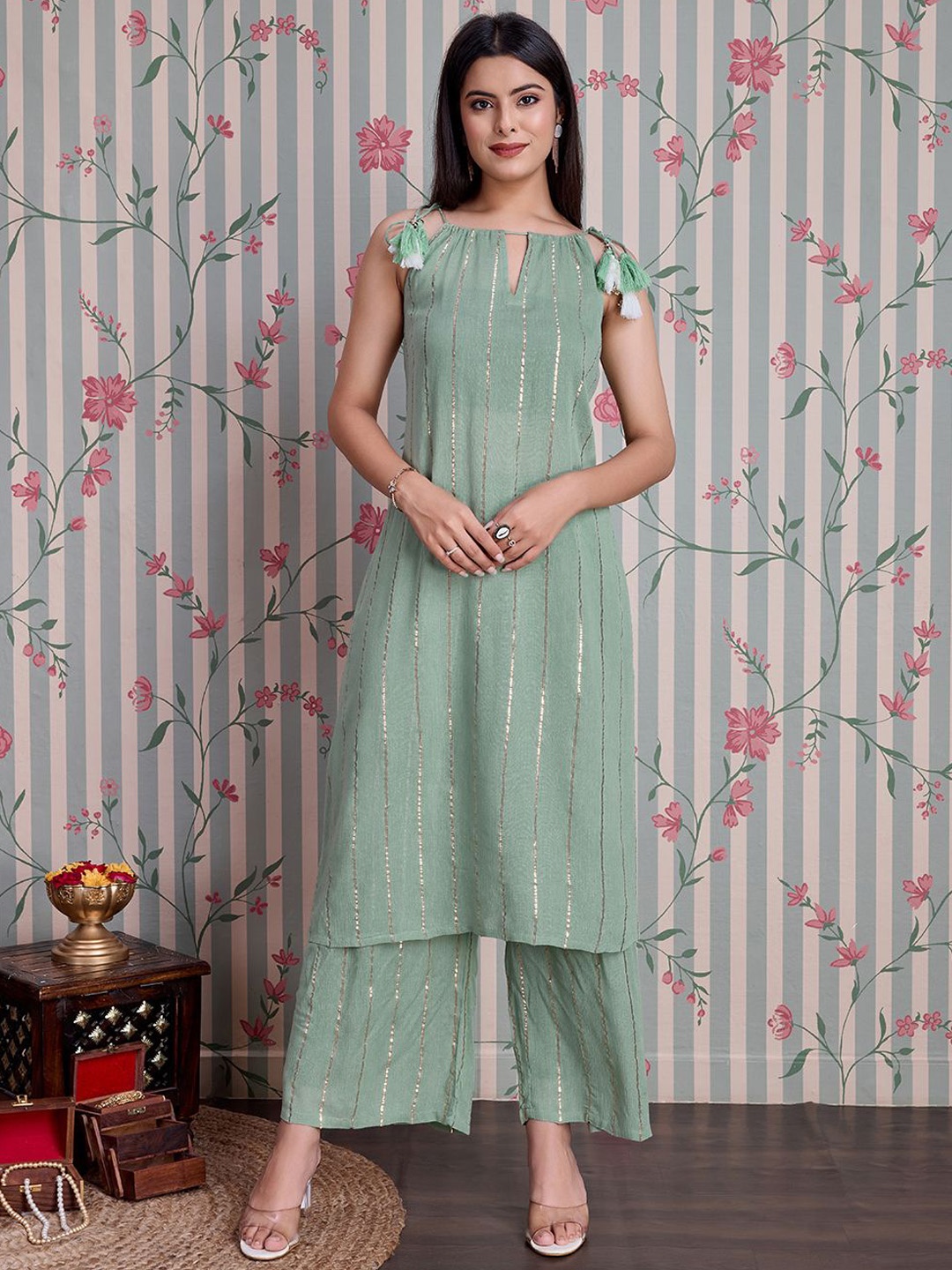 

Ode by House of Pataudi Striped Straight Kurta with Palazzos, Green