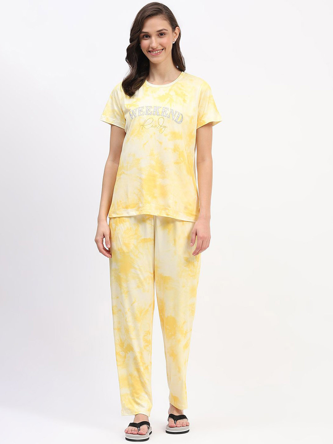 

MADAME M SECRET Women Printed Pure Cotton Night suit, Yellow