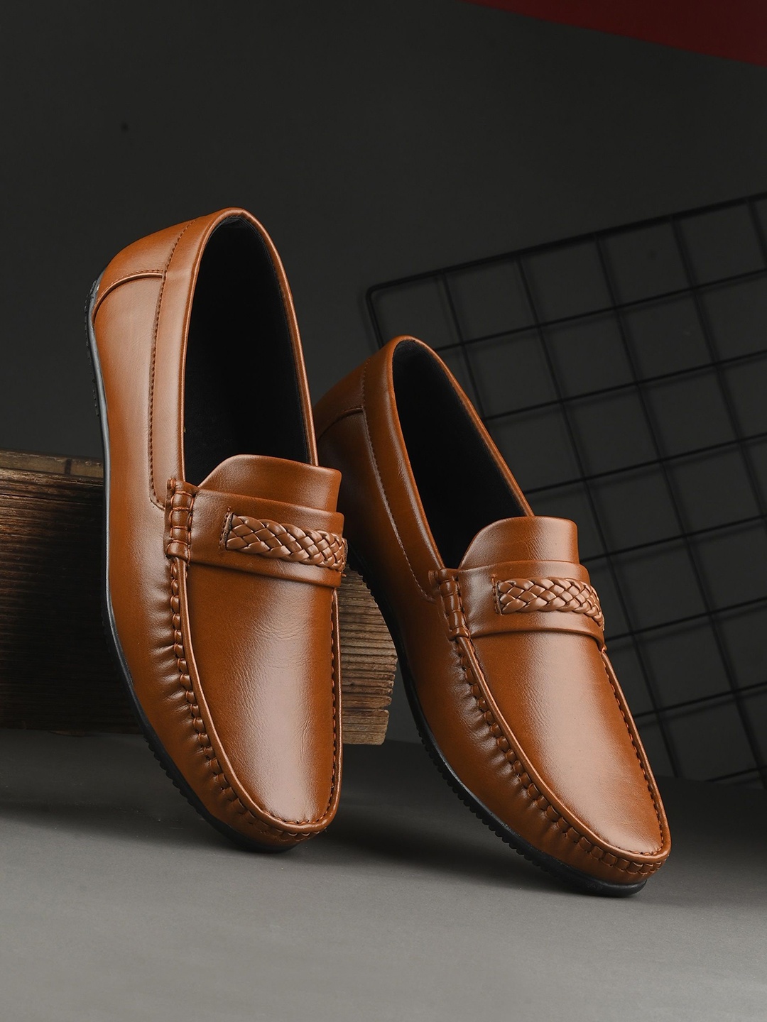 

knoos Men Woven Design Slip-On Loafers, Tan
