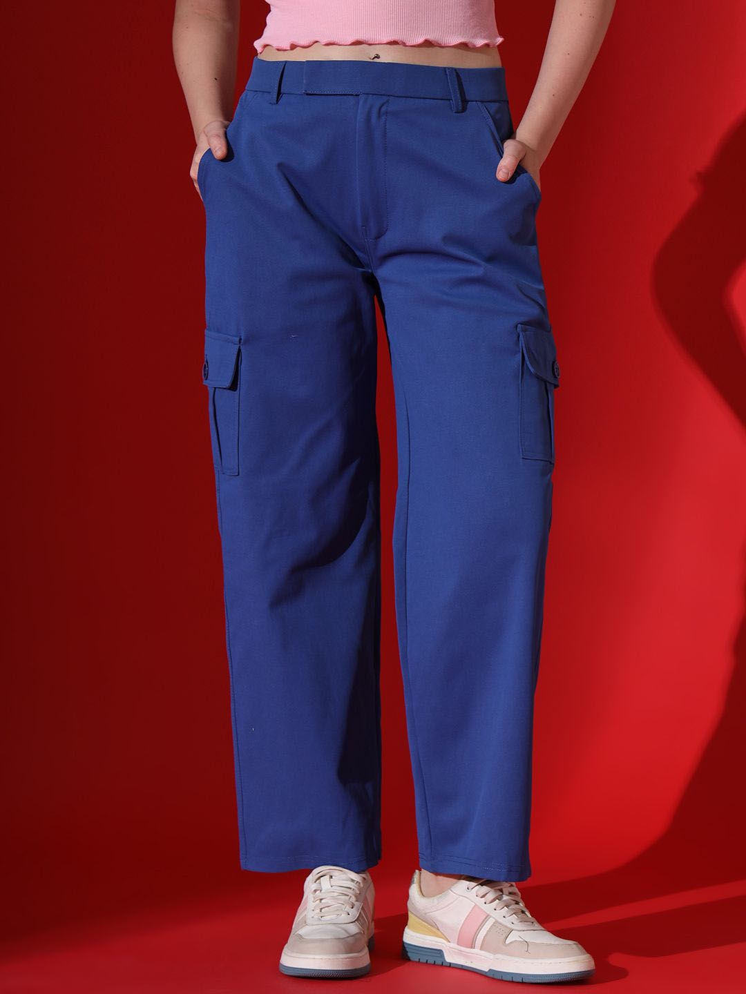 

FITHUB Women Loose Fit High-Rise Cargos Trousers, Turquoise blue