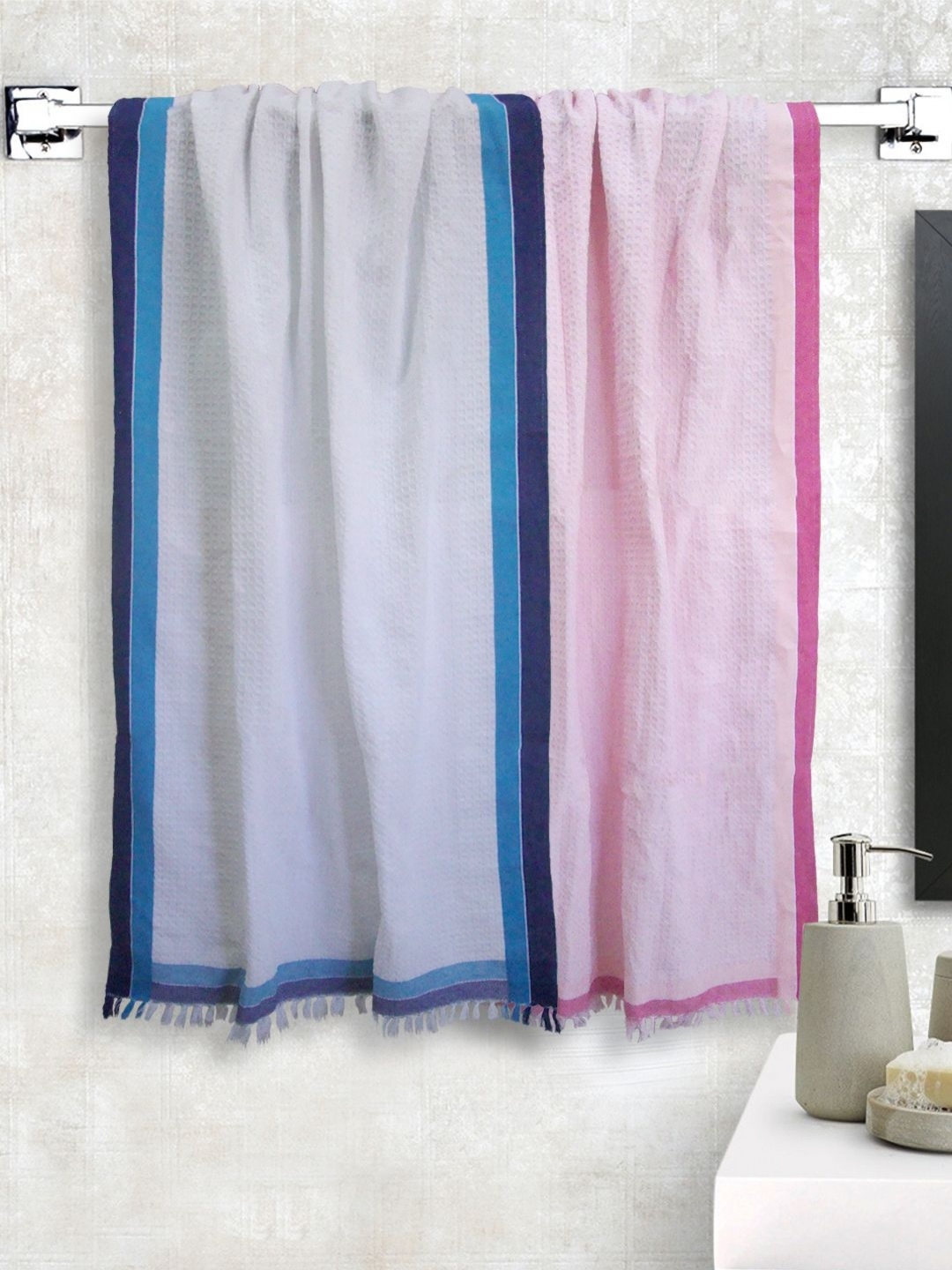 

Aura Blue & Pink 2 Pieces Pure Cotton 210 GSM Bath Towels