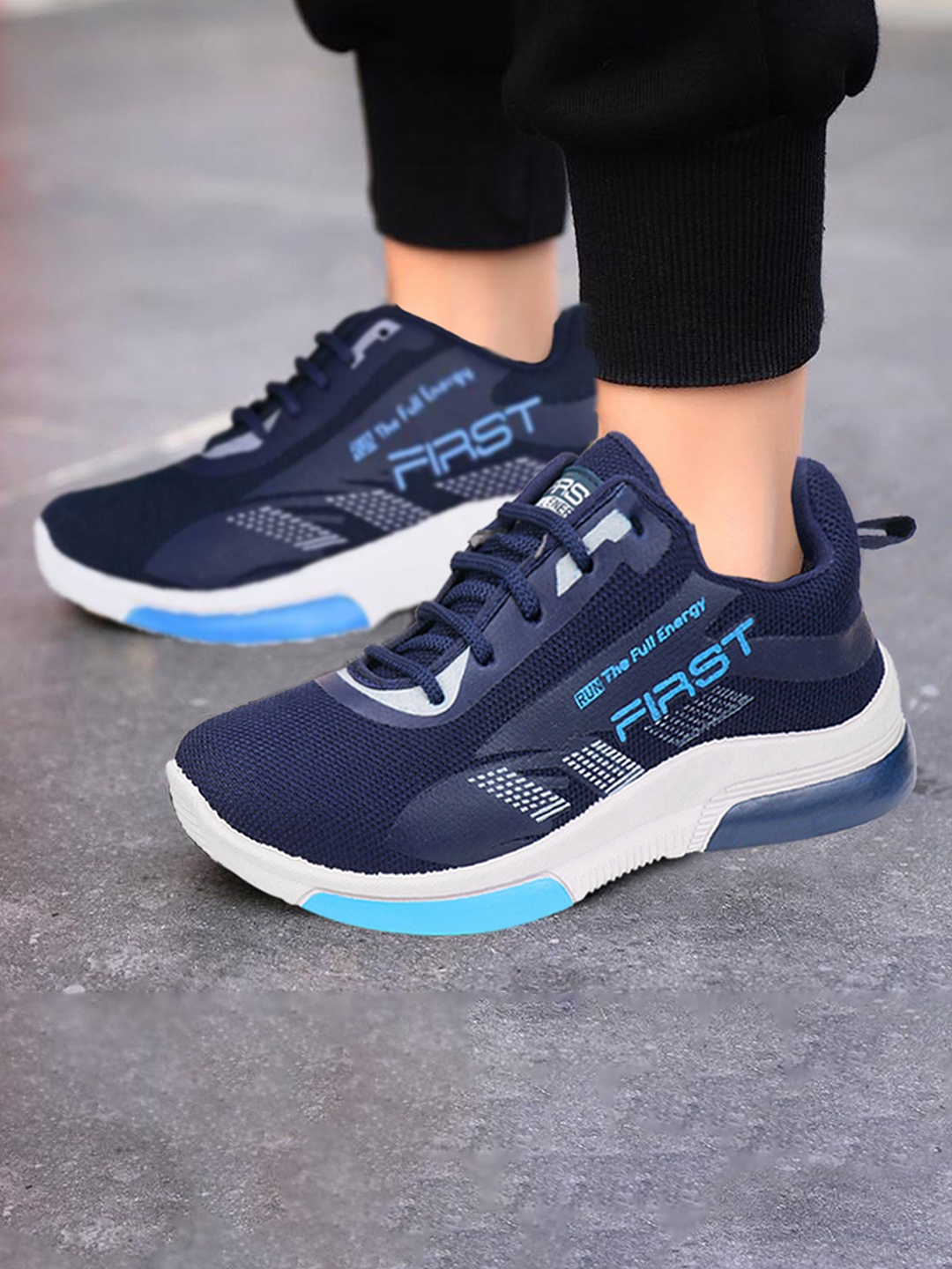 

Camfoot Boys Mesh Running Non-Marking Shoes, Blue