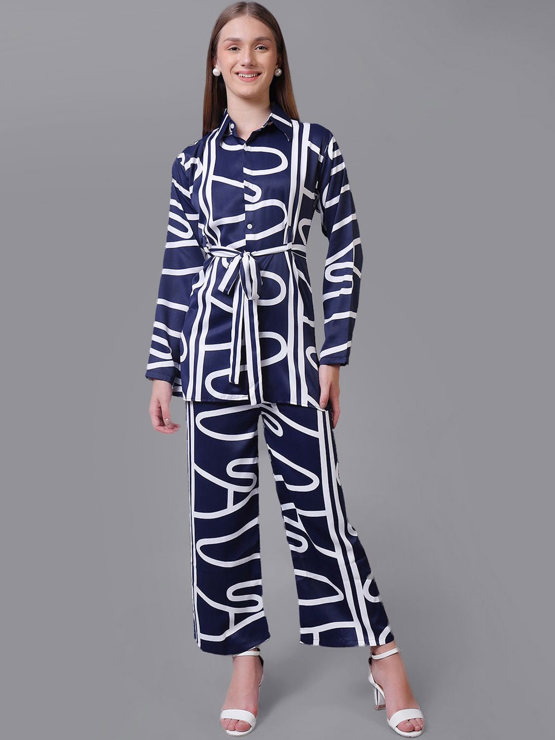 

Xivir Abstract Pattern Belted Co-Ord Set, Navy blue