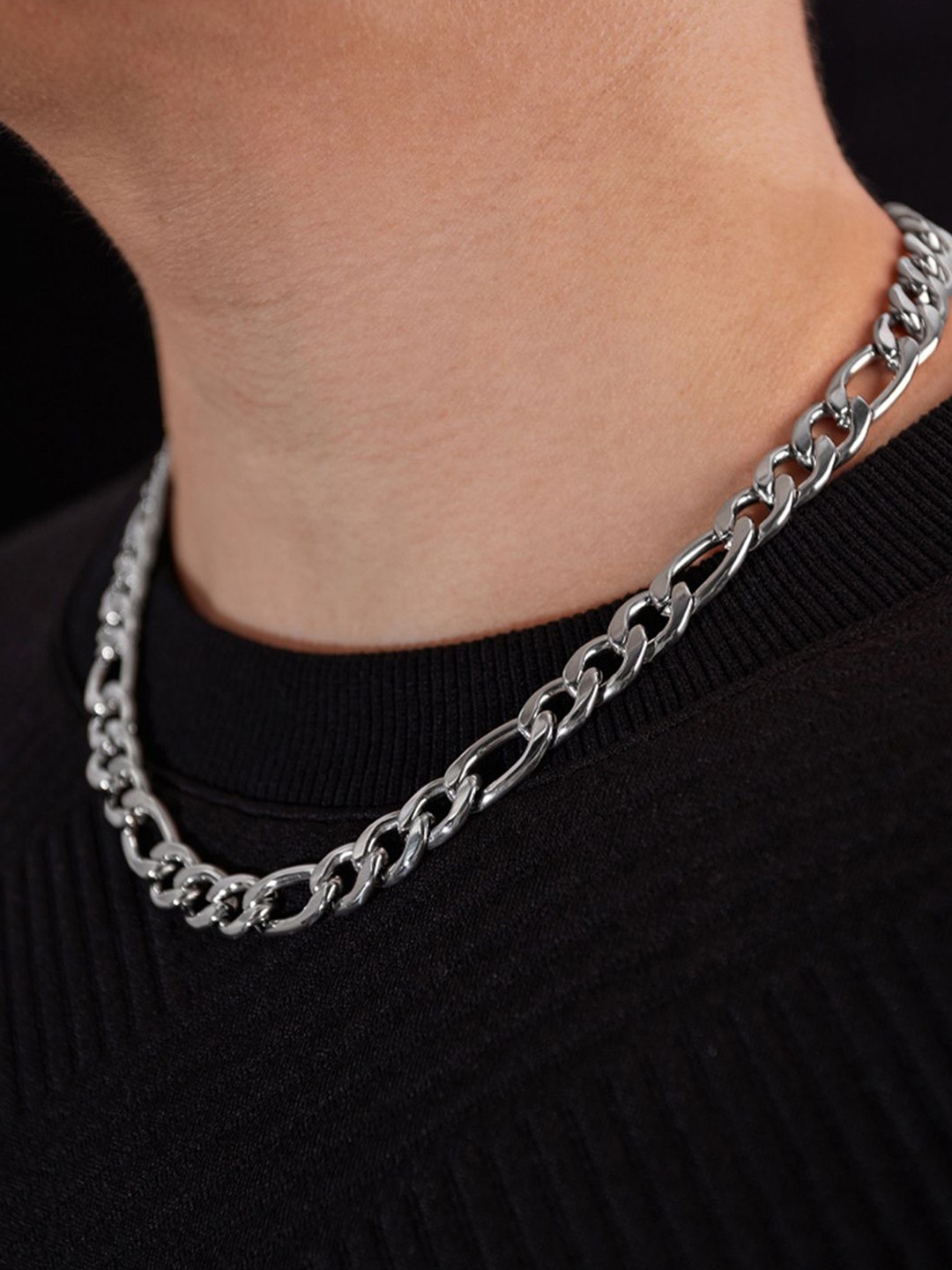 

Peora Men Silver-Plated Stainless Steel Link Chain