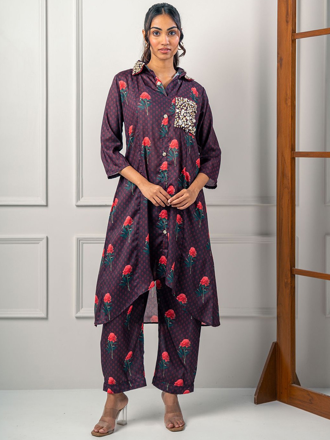 

India Circus by Krsnaa Mehta Floral Printed Shirt Collar Tunic & Trousers, Maroon