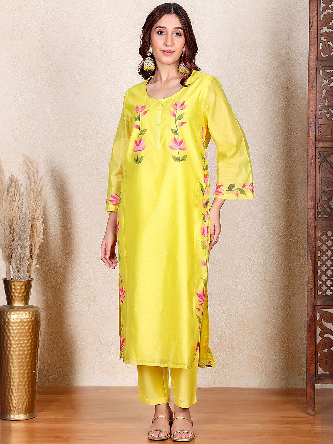 

Chowkhat Floral Printed Straight Chanderi Cotton Kurta with Trousers, Yellow