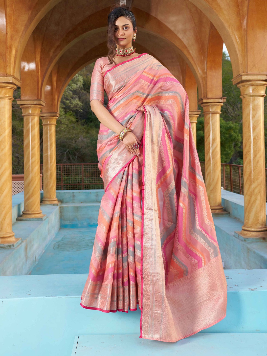 

Krimmple Woven Design Zari Saree, Peach