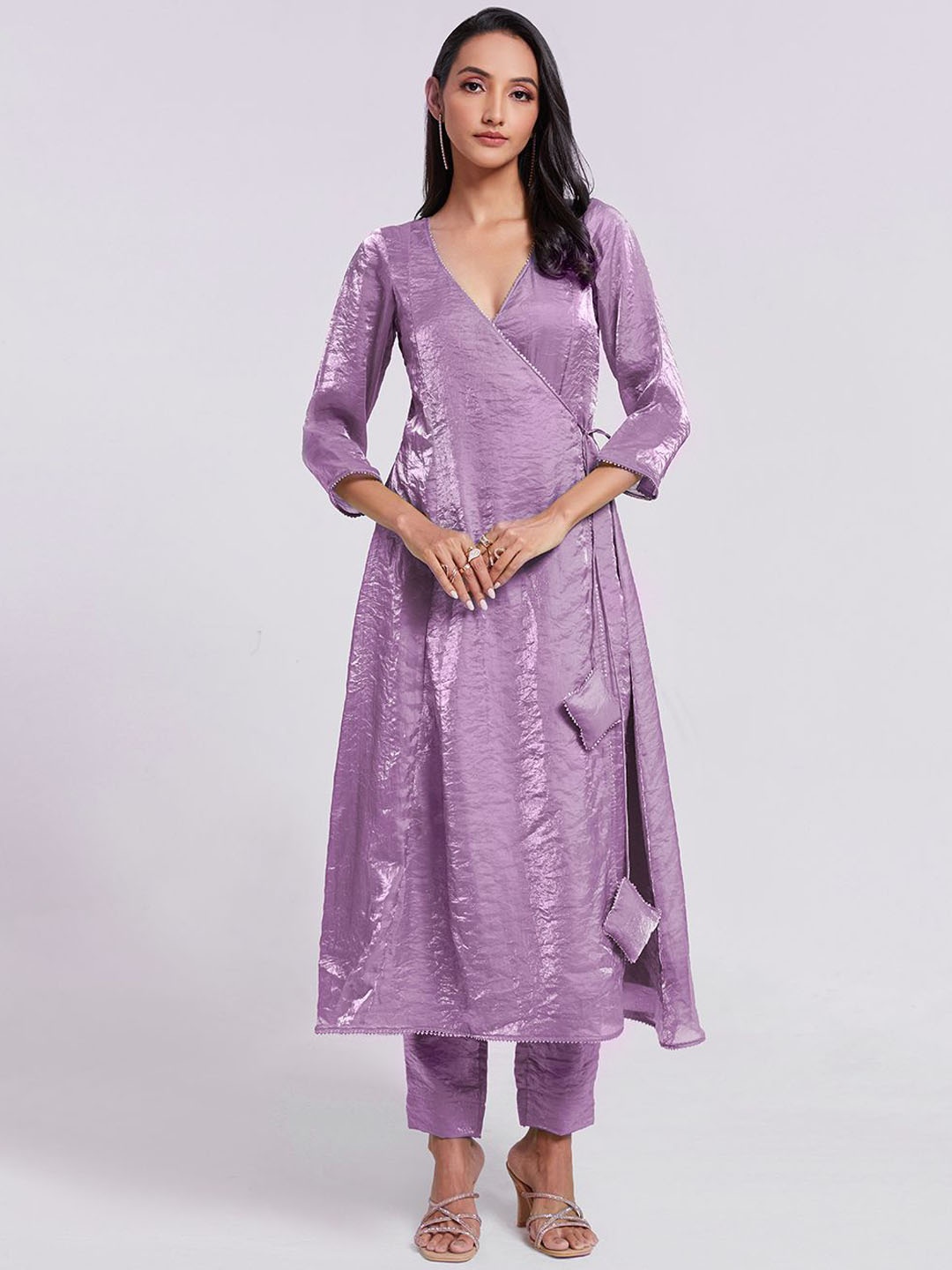 

Fusionic V-Neck Gotta Patti Angrakha Kurta With Trousers, Lavender