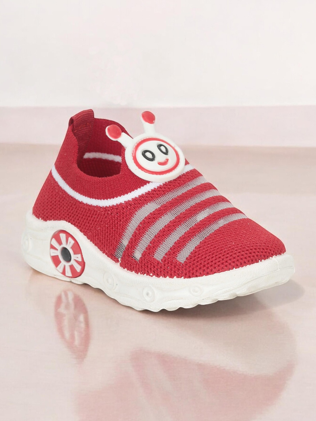 

Lil Lollipop Unisex Kids Woven Design Round Toe Slip-On Sneakers, Red