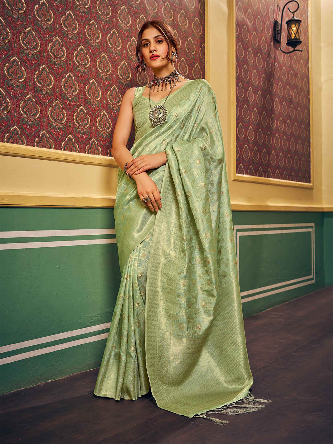 

Krimmple Woven Design Zari Saree, Lime green