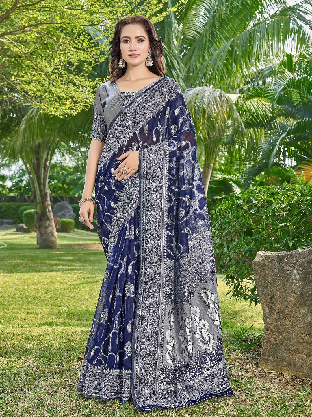 

Krimmple Woven Design Zari Jamdani Saree, Blue