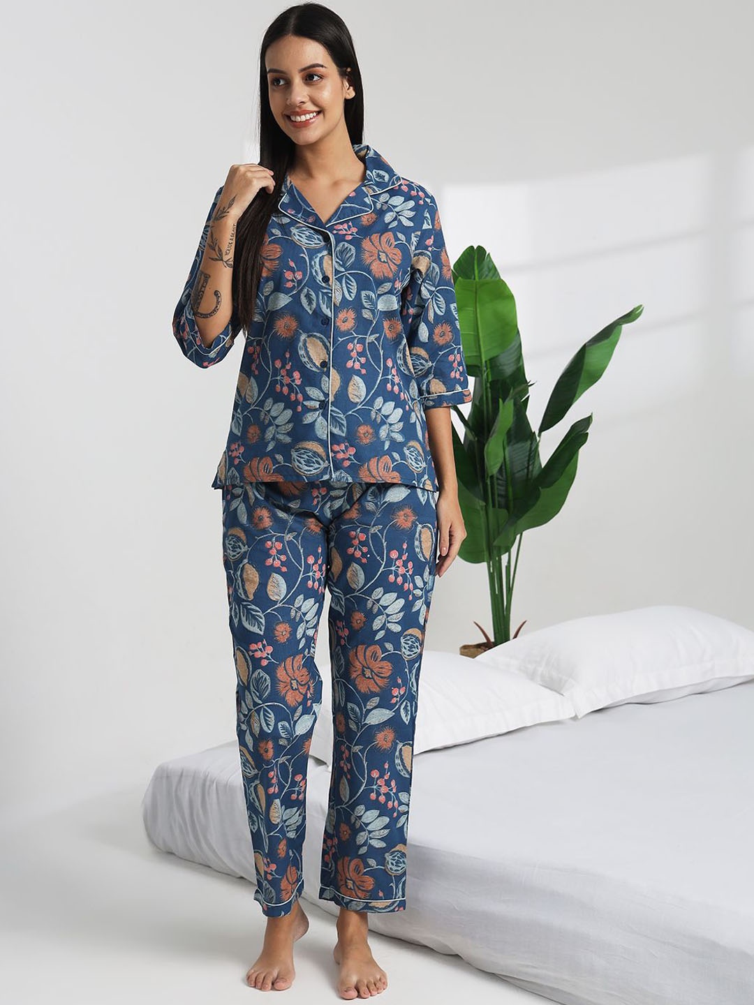 

Bannos Swagger Women Printed Night suit, Blue