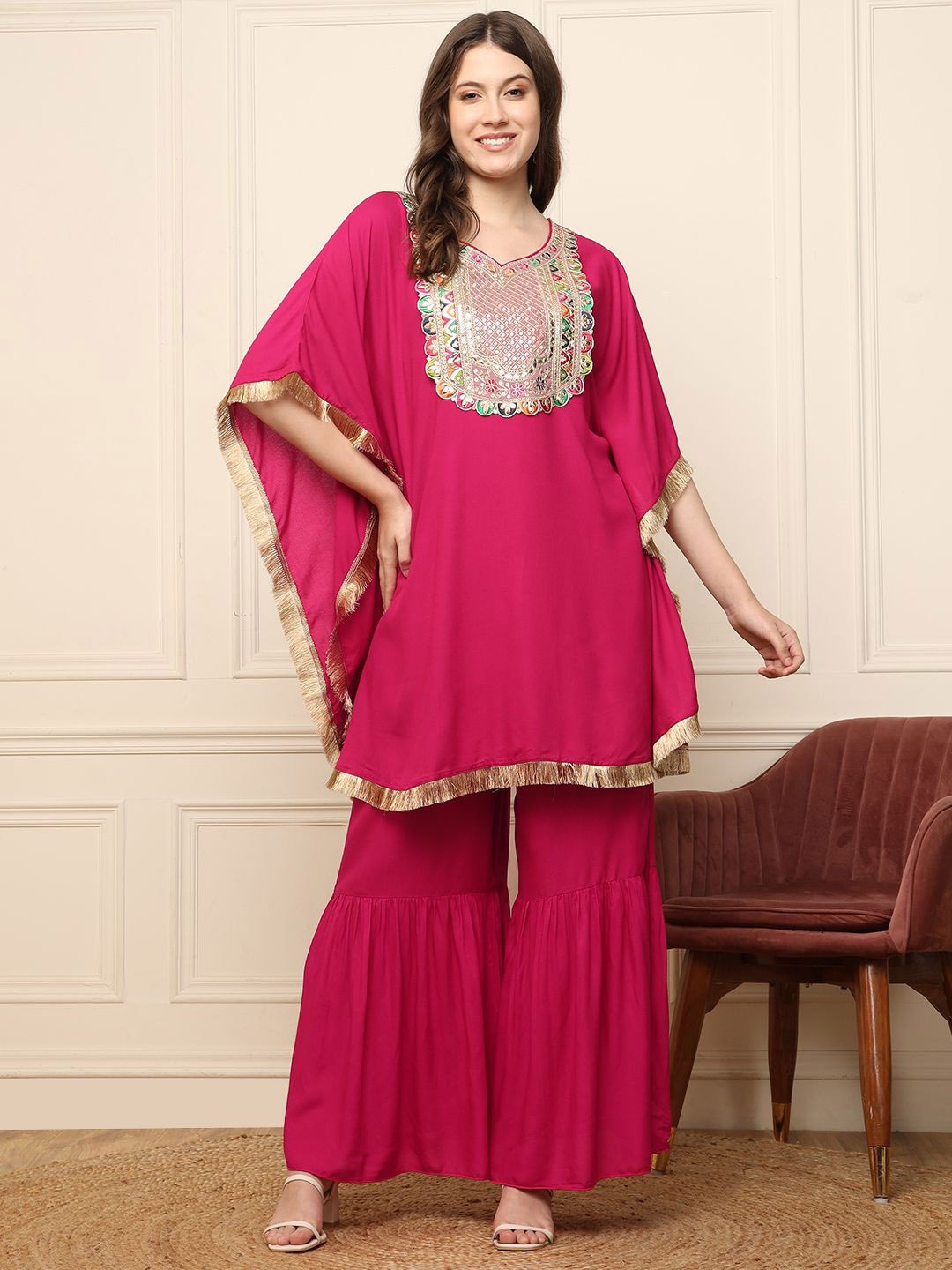 

DEEBACO Embroidered Tunic With Sharara, Magenta