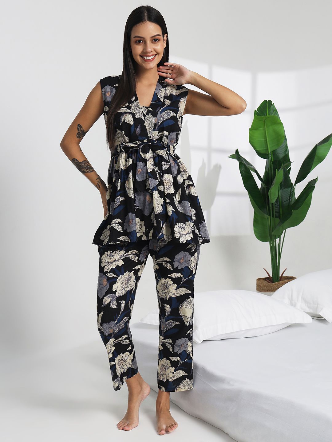 

Bannos Swagger Women Printed Night suit, Blue