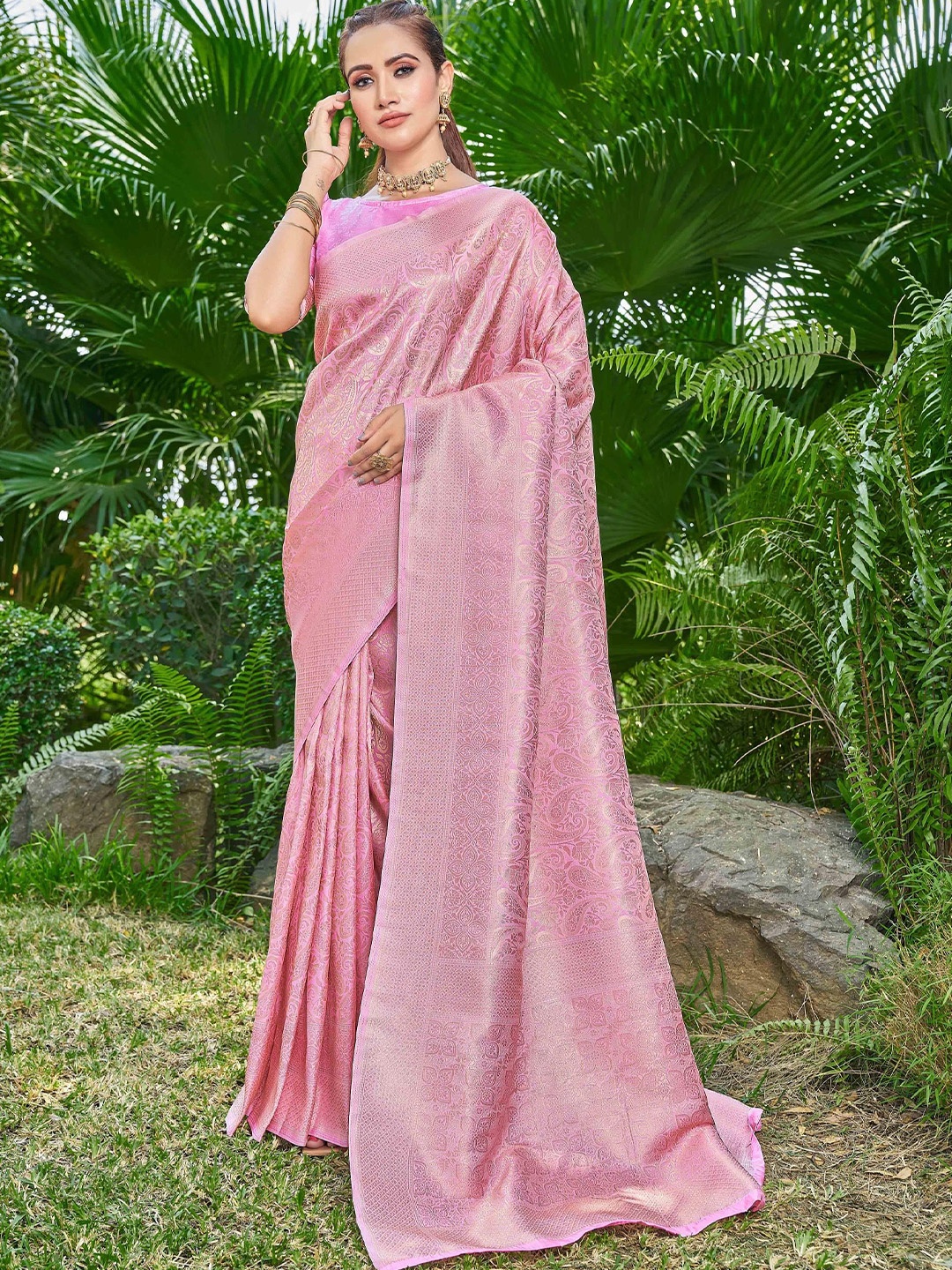 

Krimmple Woven Design Zari Silk Blend Banarasi Saree, Pink