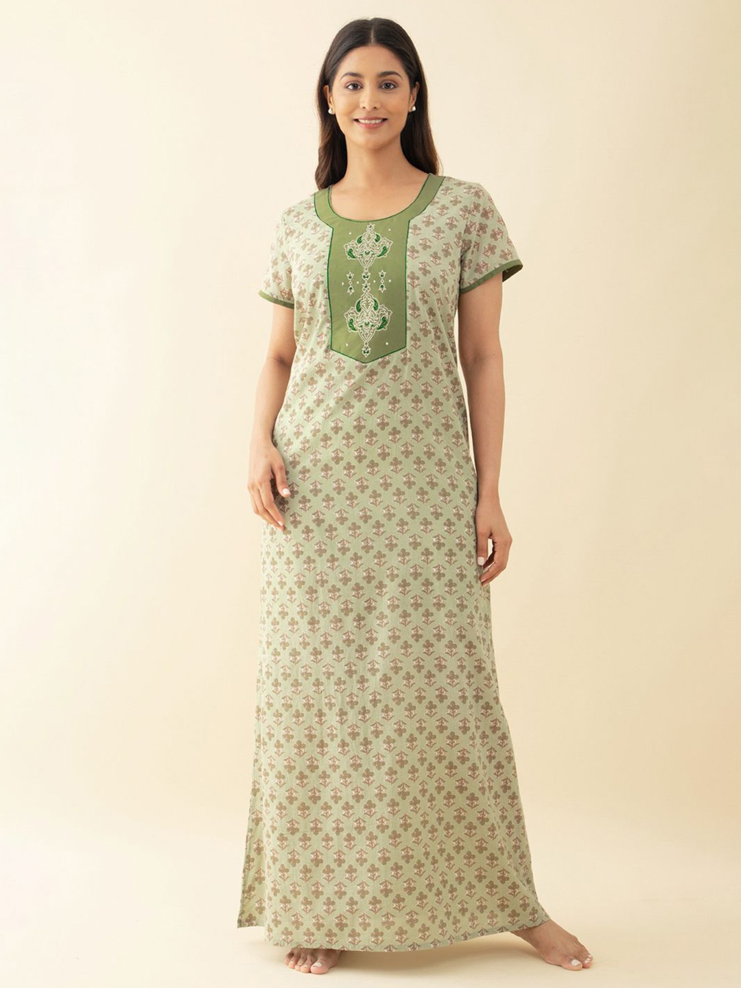 

Maybell Ethnic Motifs Printed Floral Printed Maxi Nightdress, Green