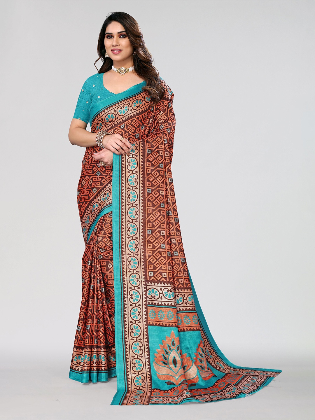 

VIRICA Geometric Printed Regular Saree, Brown