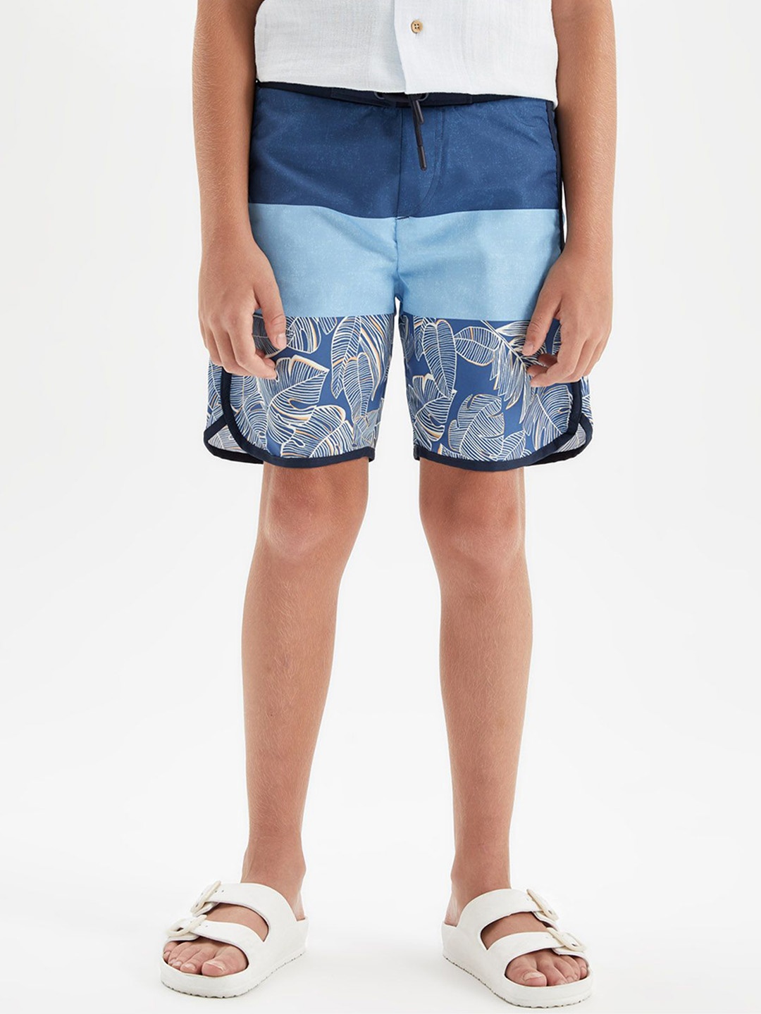 

DeFacto Boys Printed Swim Shorts, Blue