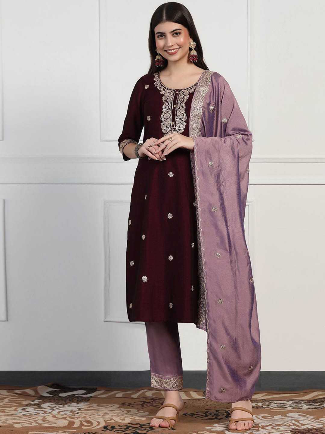 

BAESD Floral Embroidered Mirror Work Regular Straight Kurta with Salwar & Dupatta, Violet