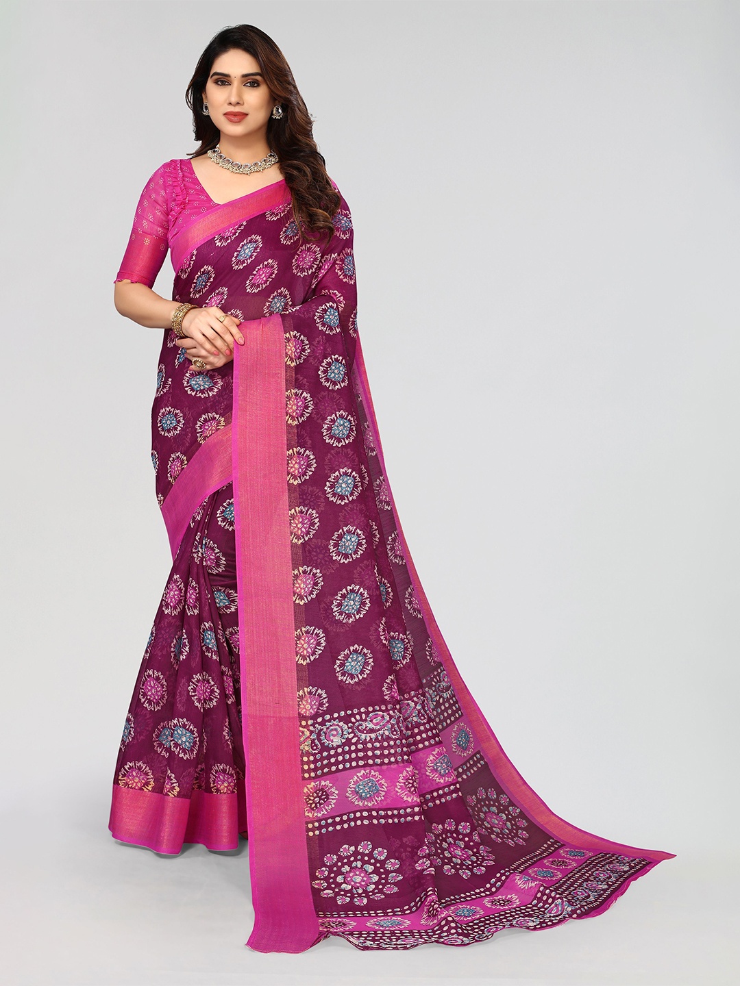 

VIRICA Floral Printed Zari Saree, Purple