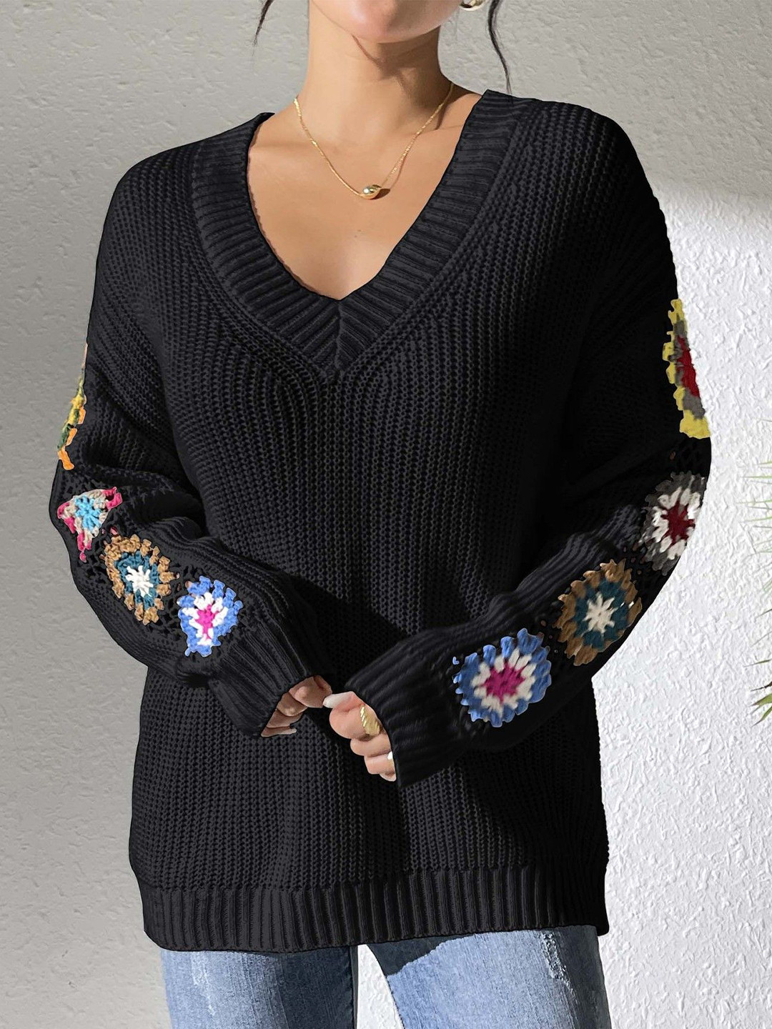 

StyleCast x Revolte Women Floral Longline Pullover Sweater, Black