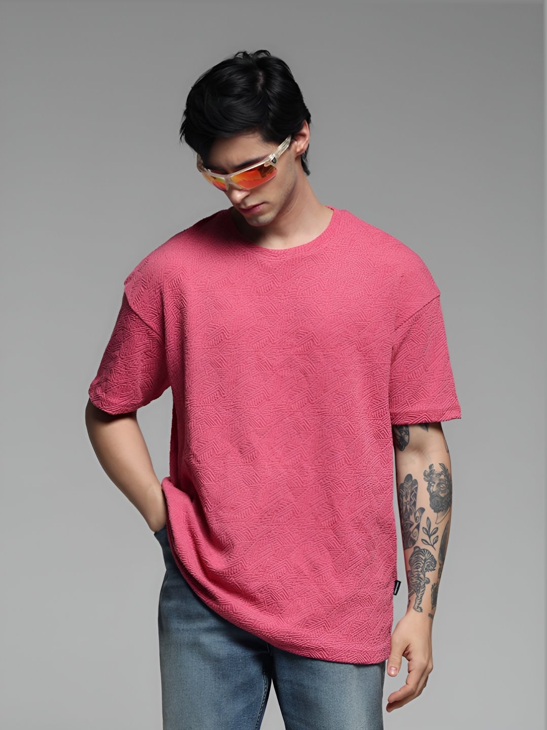 

Jack & Jones Men Solid Round Neck Oversized T-shirt, Pink