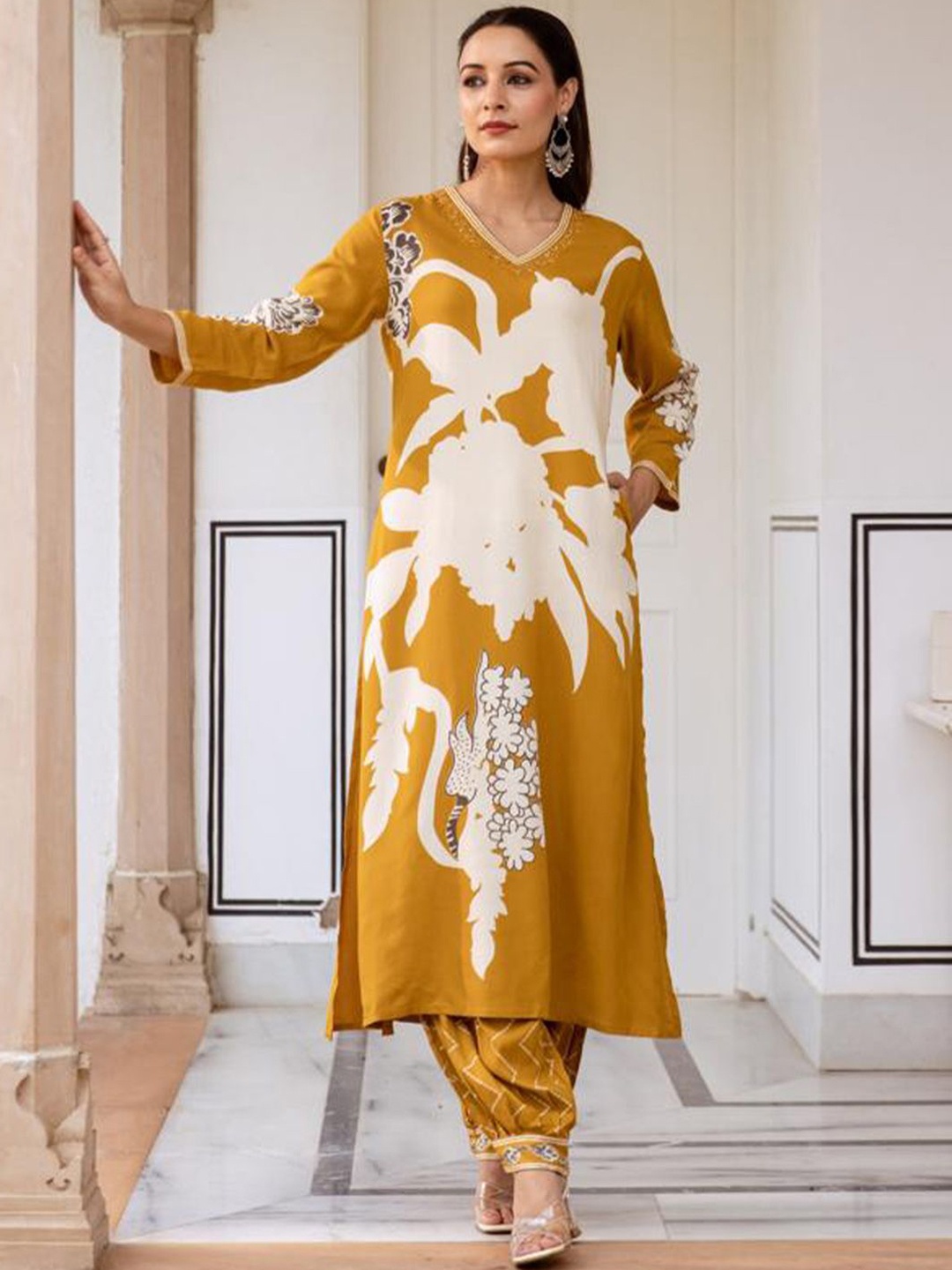 

Indo Era Floral Printed Sequinned Kurta With Salwar, Mustard