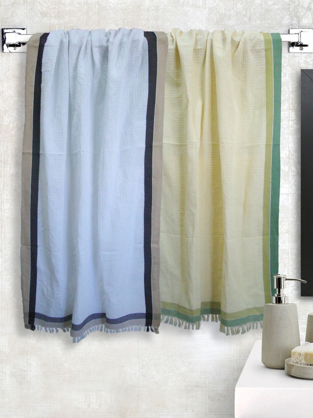 

Aura Blue & Yellow 2 Pieces High Absorbent Cotton 210 GSM Bath Towels
