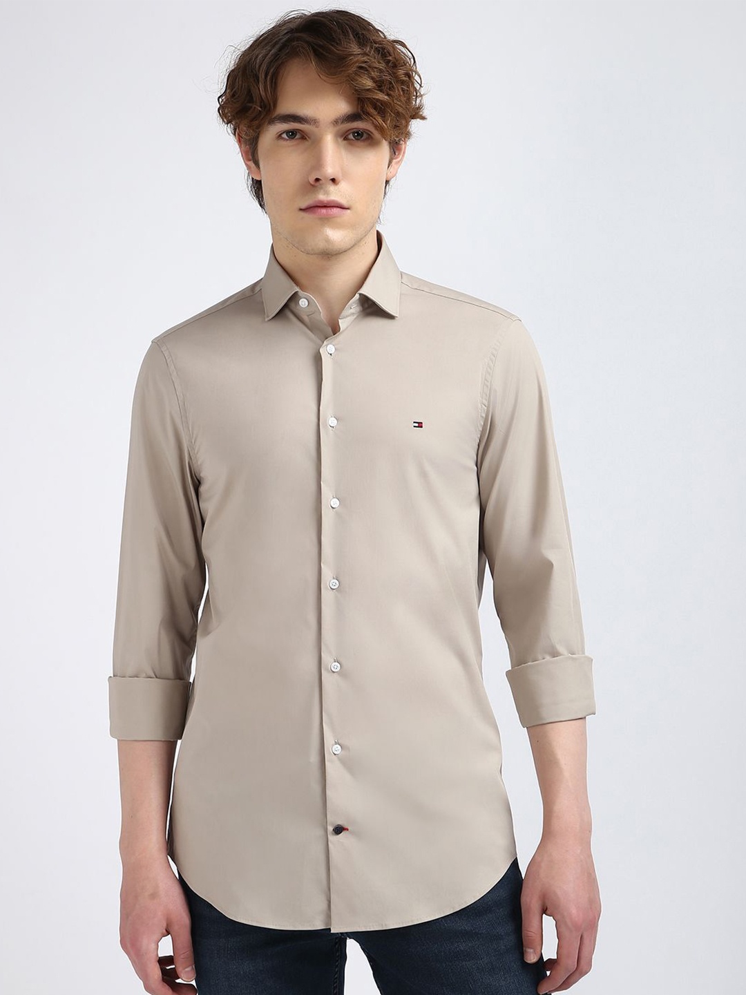 

Tommy Hilfiger Men Classic Spread Collar Solid Cotton Casual Shirt, Beige