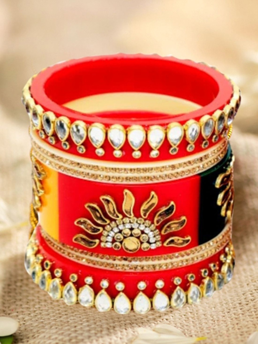 

Zindura Set Of 2 Gold-Plated Kundan Studded Bangles