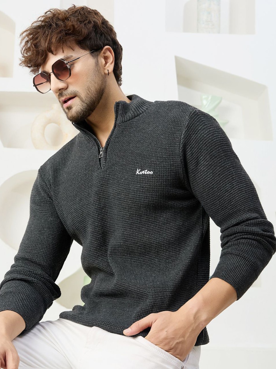 

KVETOO Men Pullover, Grey
