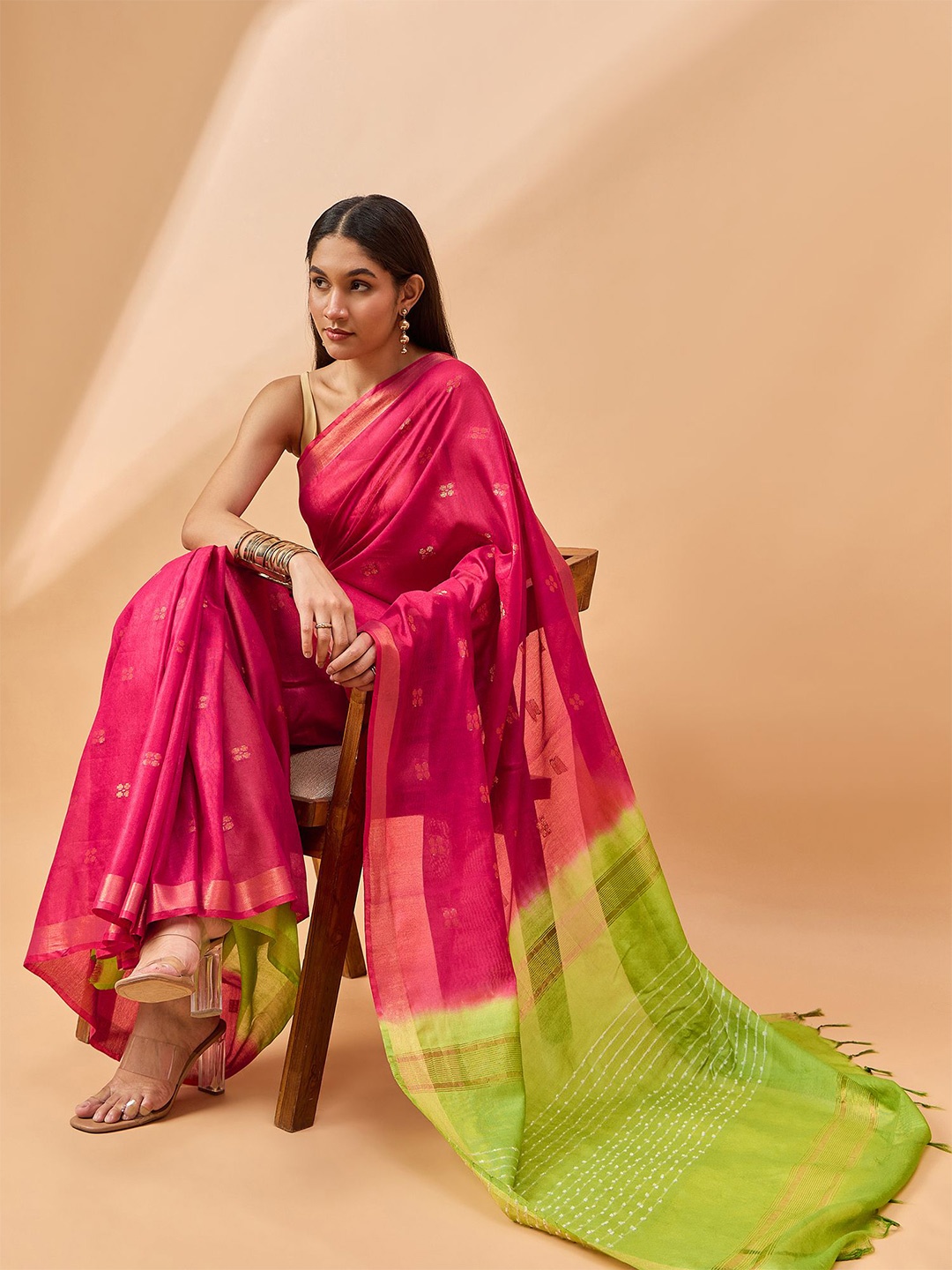 

swatika Woven Design Zari Saree, Pink