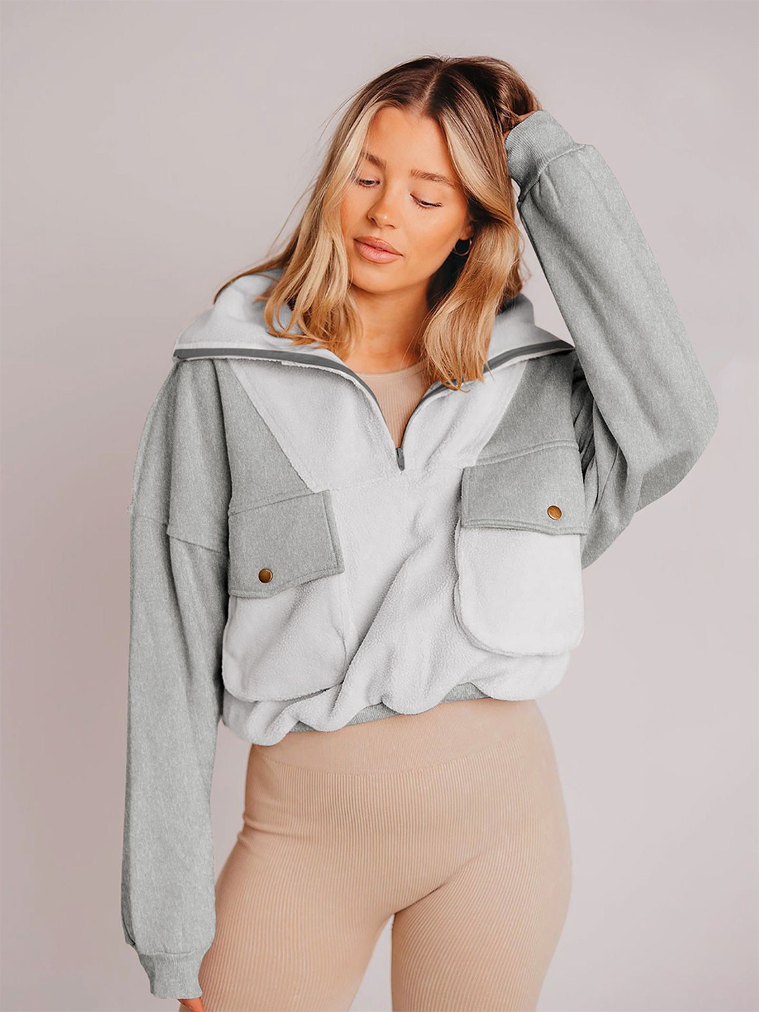 

StyleCast x Revolte Women Sweatshirt, Grey