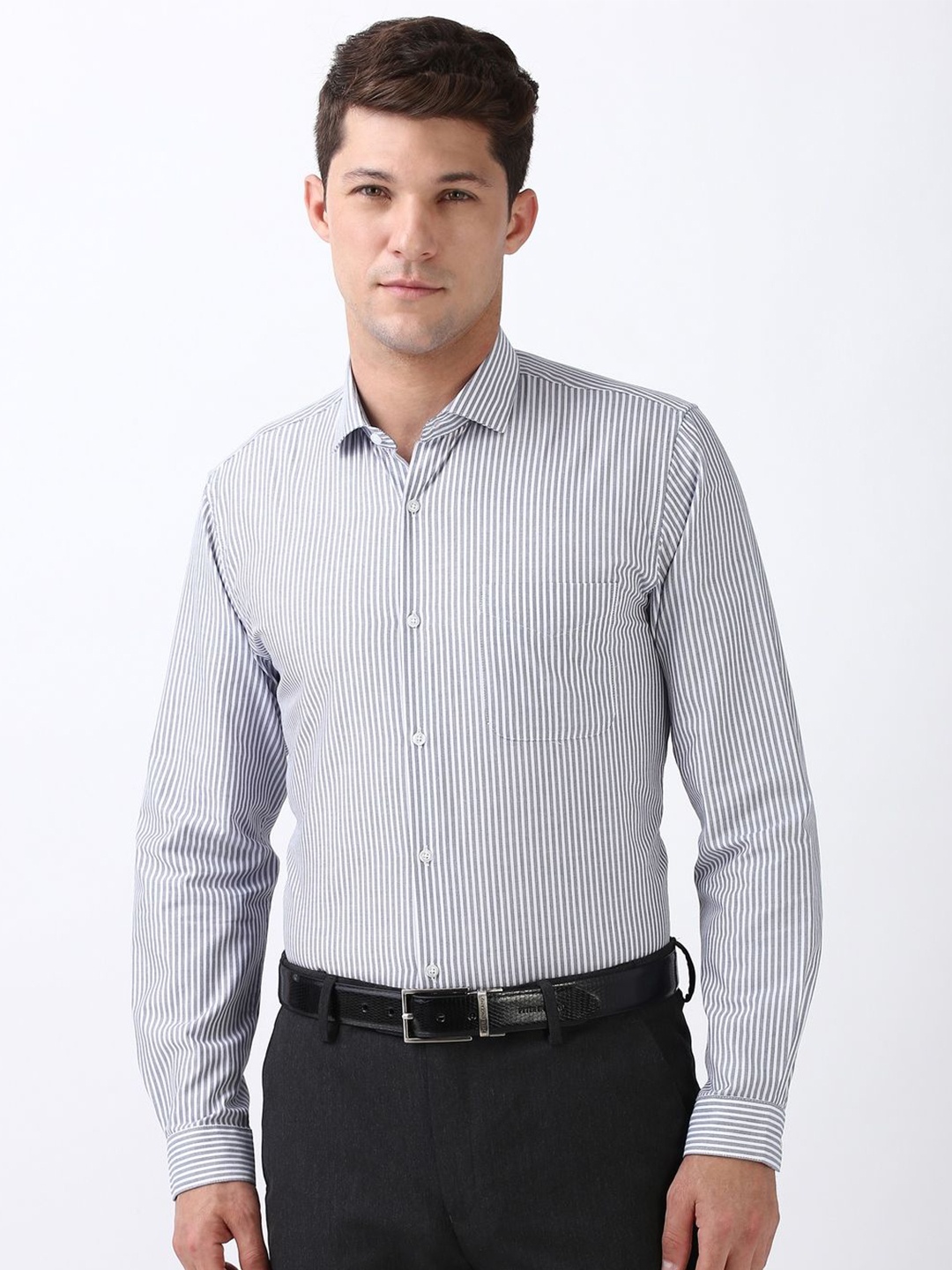 

Peter England Men Spread Collar Vertical Striped Cotton Slim Fit Formal Shirt, Grey